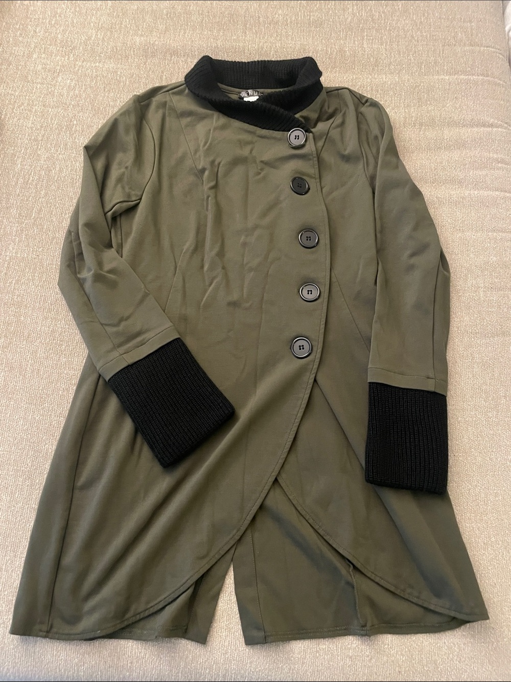 VENUS Olive Green Trench Coat with Black Ribbed Collar & Cuffs
